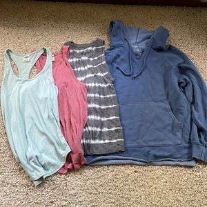Aerie hooded tunic length sweatshirt bundle 3 tanks VS Pink Med